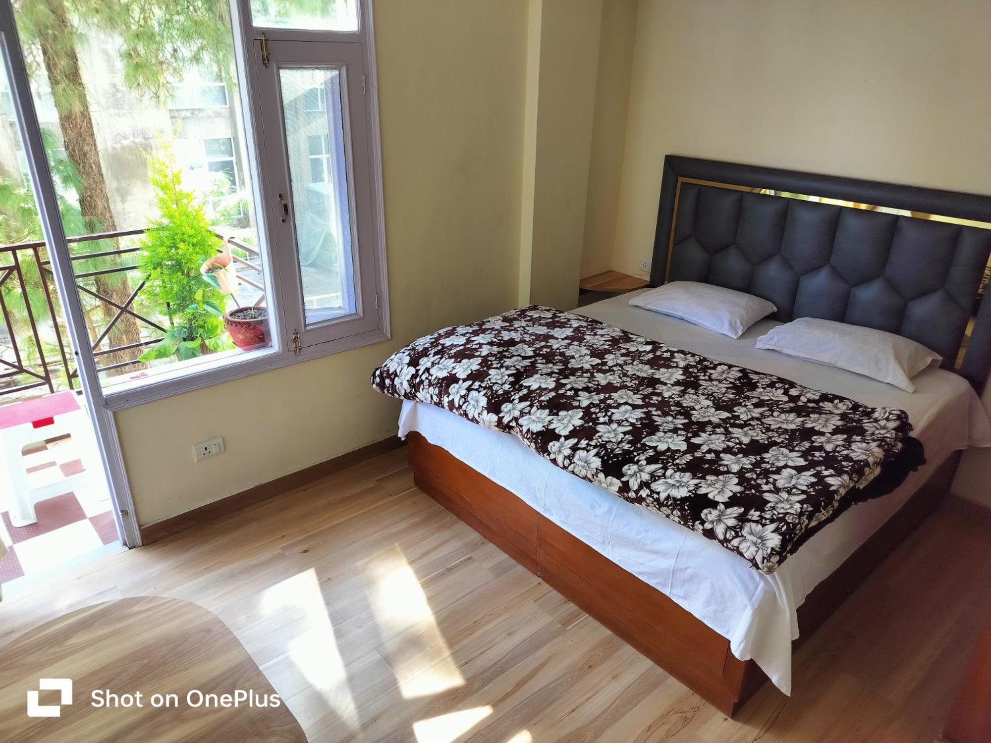 Shimla Vibes B & B Free Pick & Drop From Isbt Shimla Exterior foto