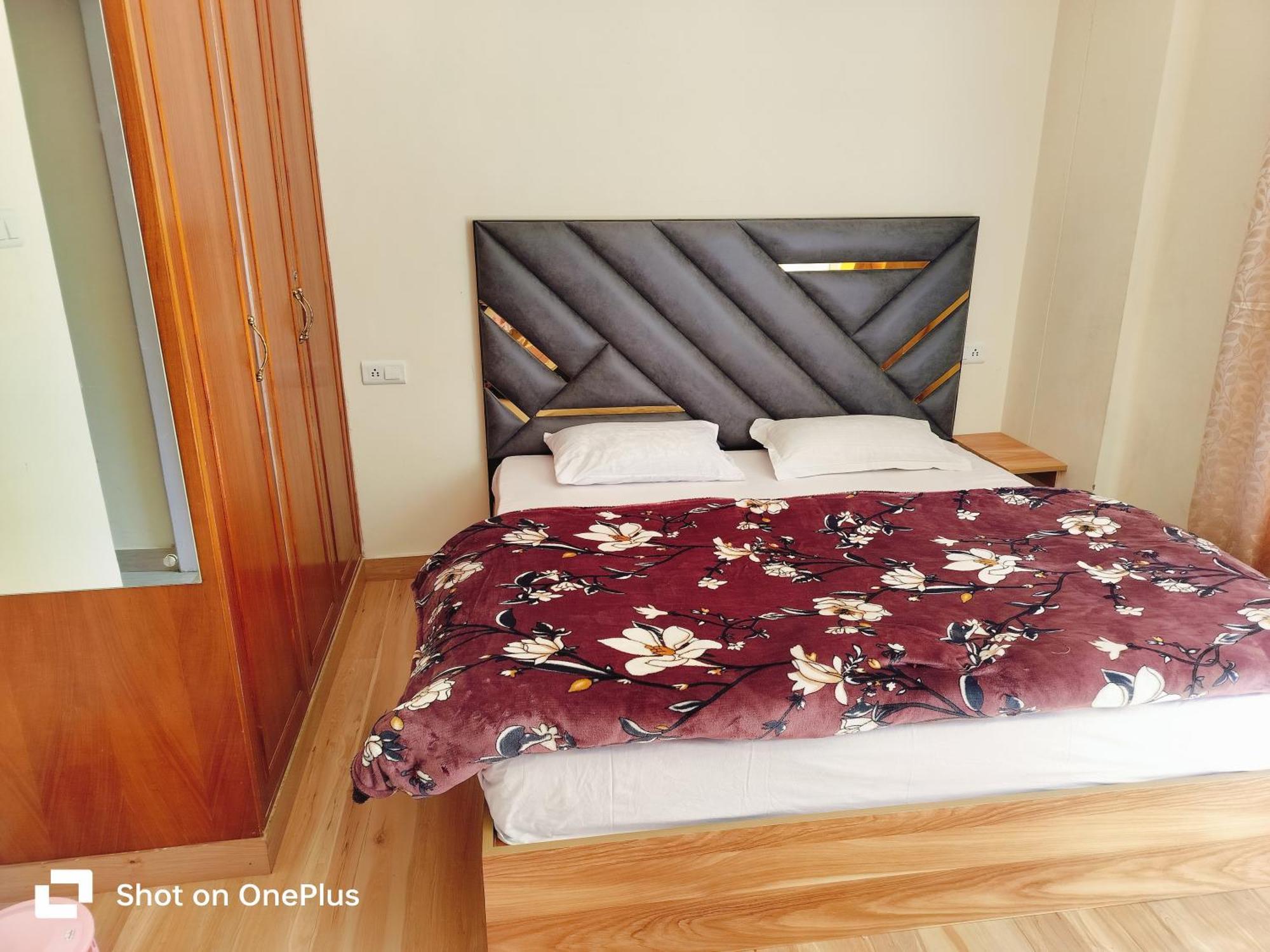 Shimla Vibes B & B Free Pick & Drop From Isbt Shimla Exterior foto